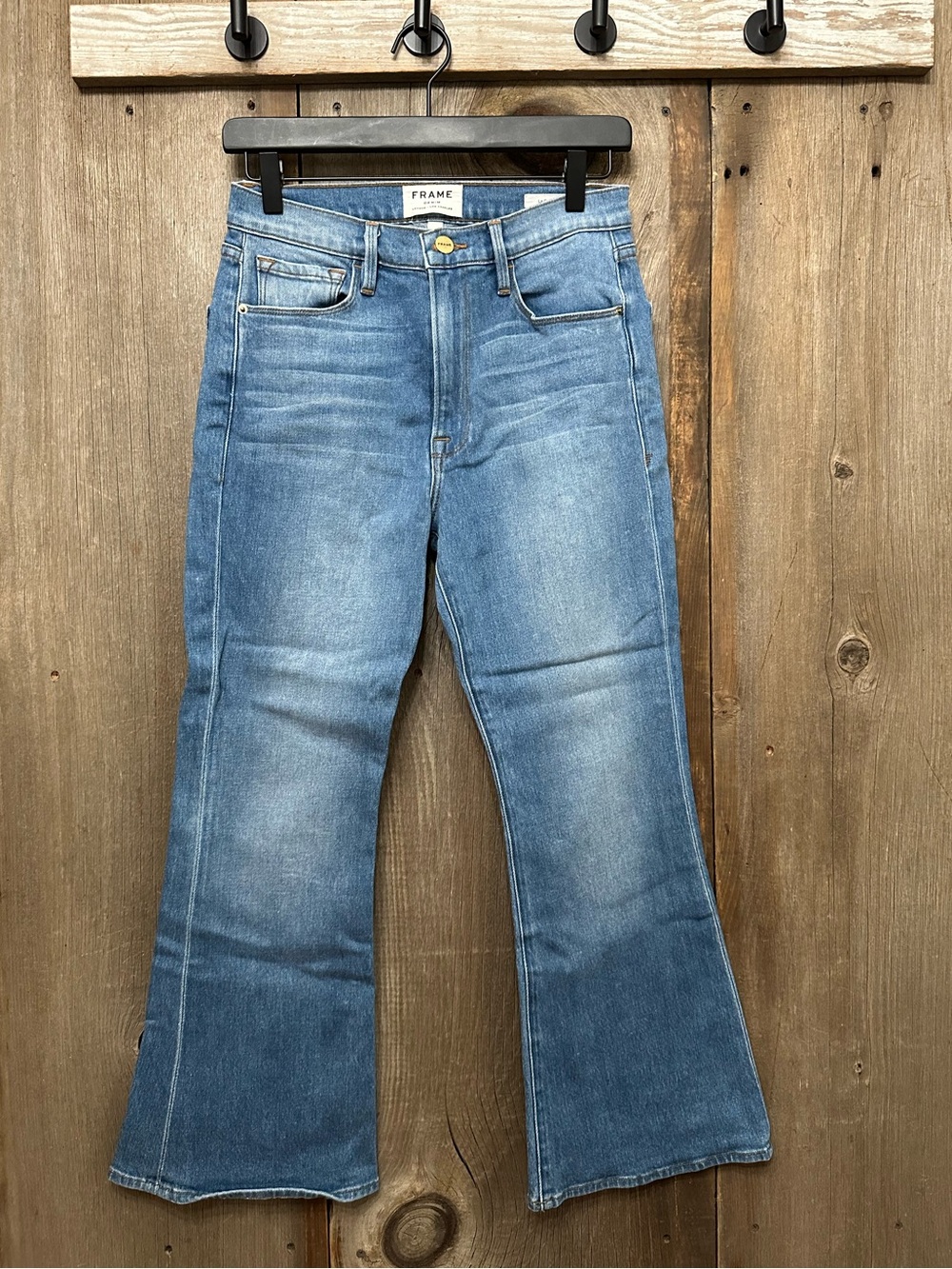 Frame Denim High Waisted Le Crop Flare in Opus Blue Wash Size 27